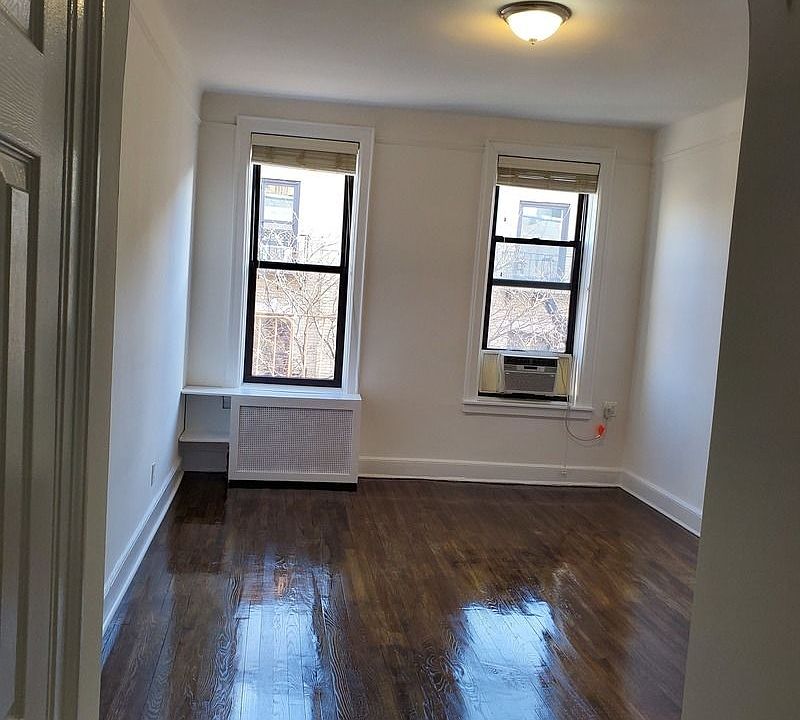 1st image of 51 7th Ave S APT 5D