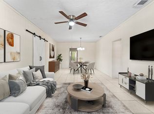 4621 NW 4th St, Miami, FL 33126