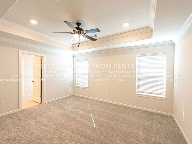 410 Coconut Ln — Photo 7