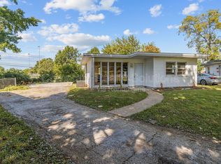 1395 Saint Jean St, Florissant, MO 63031