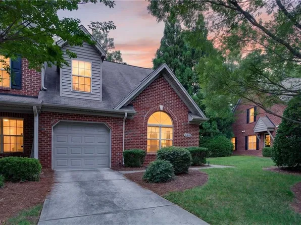 840 Jarman Dr, Jamestown, NC 27282