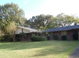 36 Avondale Pl, Springville, TN 38256