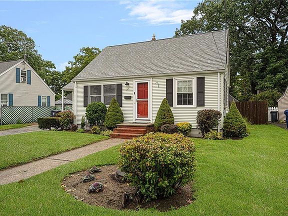 3rd image of 37 Haverford Rd