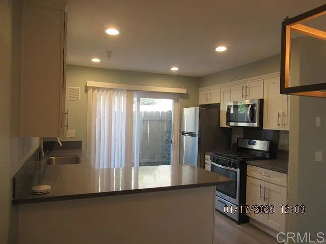 8186 Lemon Grove Way #8186E — Photo 7