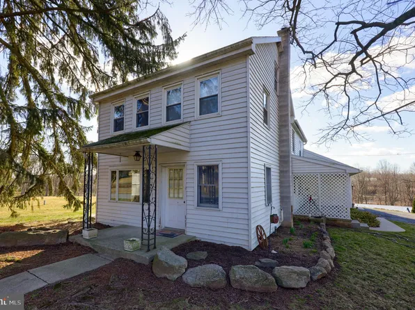 1190 Forest Hill Rd, Stevens, PA 17578