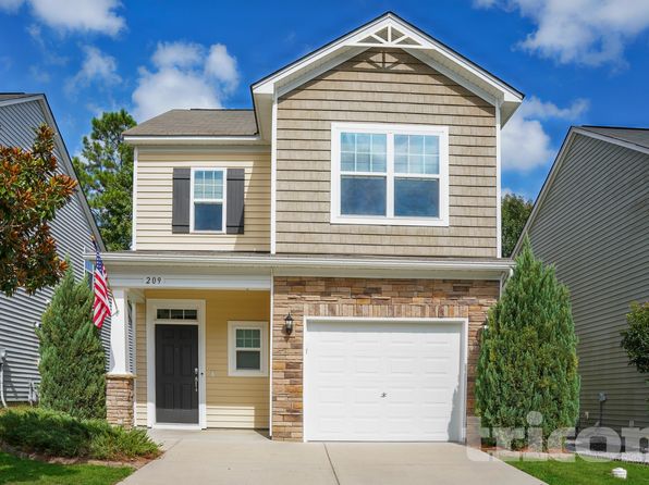 209 Autumn Stroll Ct