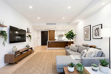 33-66 Farrington Street, #14J