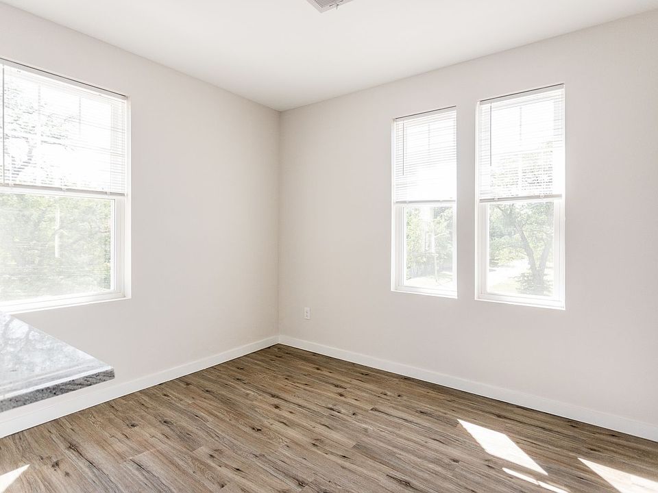 10210 2nd Ave # 201, photo 9