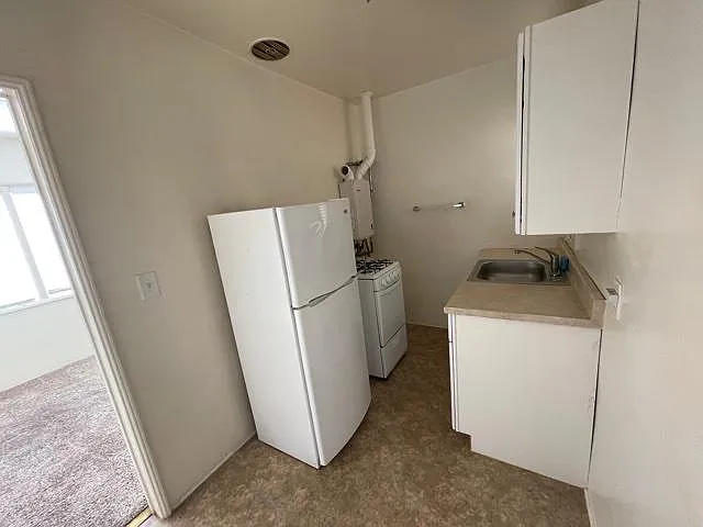 37 Nieto Ave #E — Photo 3