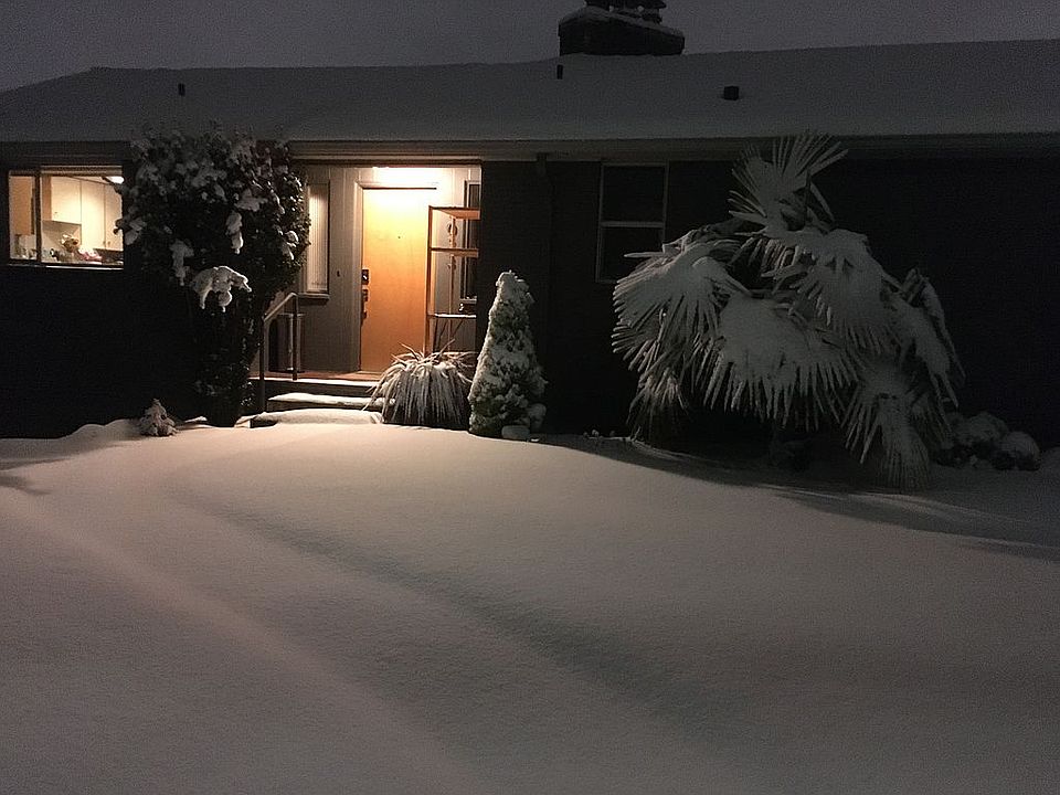 2nd image of 7033 42nd Ave NE