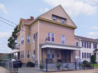 277 High St, Pawtucket, RI 02860