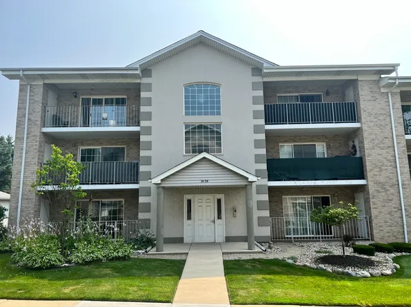 9138 W 95th St APT 3A, Hickory Hills, IL 60457