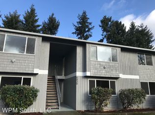 8430 S 266th St APT D, Kent, WA 98030