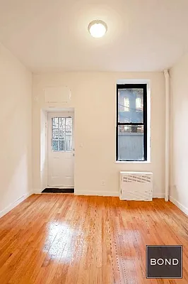 Rented by Bond New York | media 16