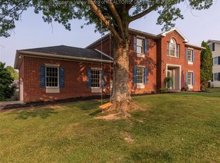 7 Shannon Pl, Charleston, WV 25314