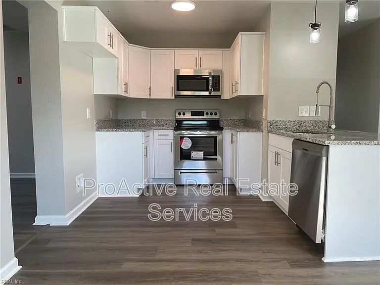 7120 Clarion Ln — Photo 3