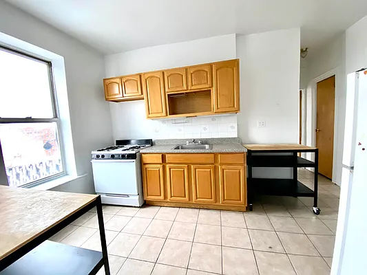 Rented by Dugri Real Estate  | media 3