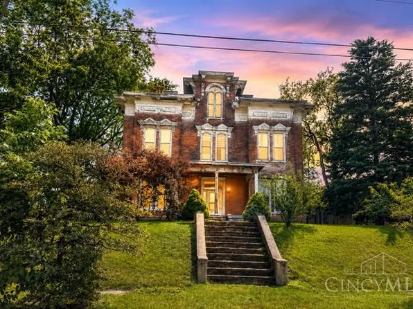 325 Cherry St, Washington Court House, OH 43160