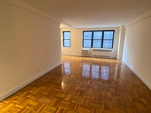 3rd image of 141 E 89th St APT 7E