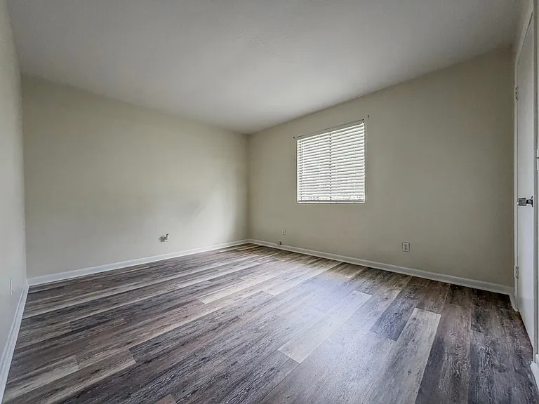 1884 Agora Circle Southeastunit #203 — Photo 6