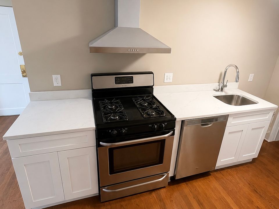 1st image of 6 Agawam St #3