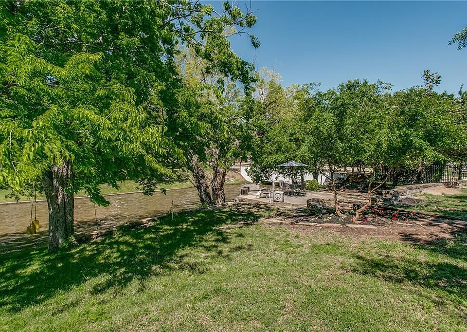 2nd image of 5105 Highland Dr