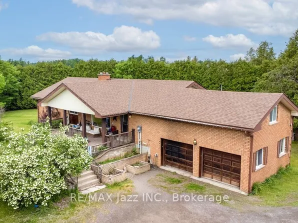 270 Clifford Rd, Douro Dummer, ON K0L 3A0