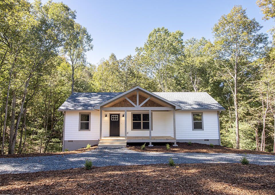 1st image of 231 Malory Cir