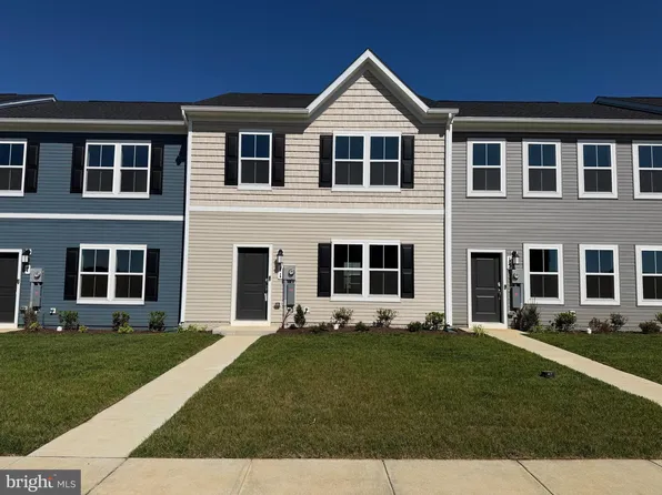 11 Night Star Ter, Kearneysville, WV 25430