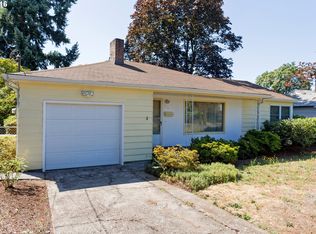 625 E Berkeley St, Gladstone, OR 97027