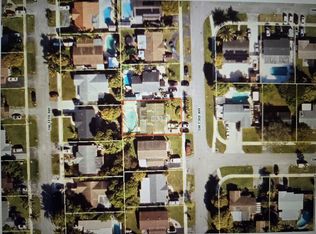413 SW 73rd Avenue, North Lauderdale, FL 33068