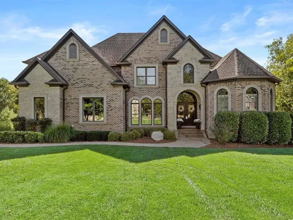 514 Autumnstone Ln, Bowling Green, KY 42103