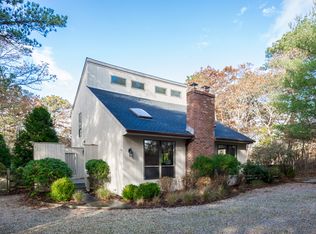 9 Deepview Ct, Wainscott, NY 11975