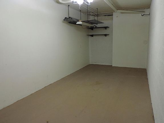 5th image of 1303 Belmont Pl