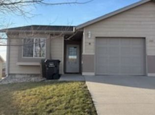 1327 E Oakland St #A, Rapid City, SD 57701