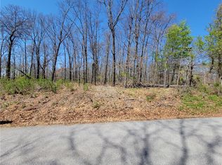 2 Houghton Ln, Bella Vista, AR 72714