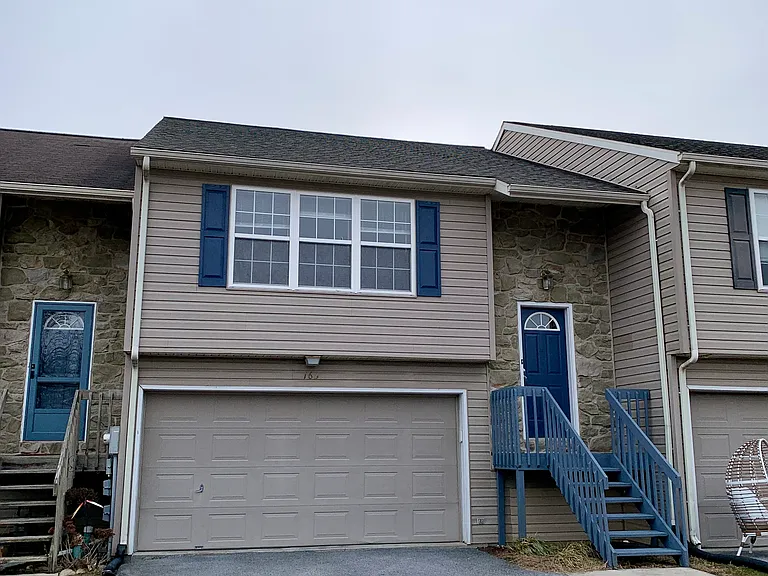 163 Norlawn Cir — Photo 1