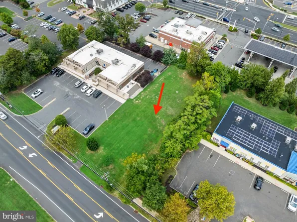 300 Marlton Pike W, Marlton, NJ 08053
