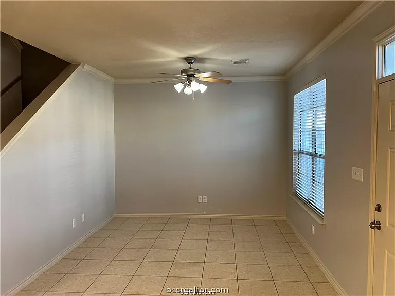 150 Forest Dr — Photo 2