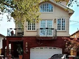 159 Whitman Dr #A, Brooklyn, NY 11234