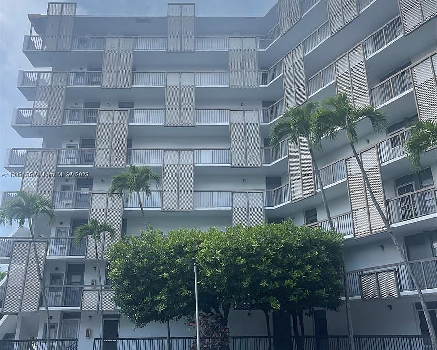 1st image of 20400 W Country Club Dr #2