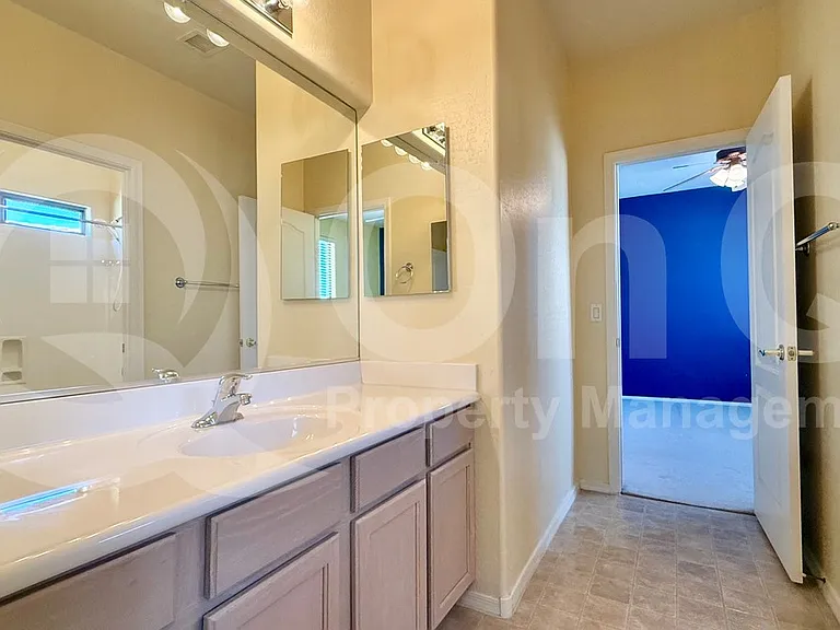 17013 S Coleman St — Photo 31