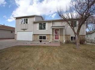 3735 Woodglen Blvd, Thornton, CO 80233