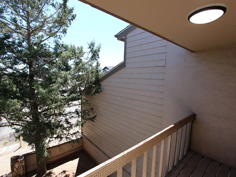 1927 E Arrowhead Ave — Photo 22