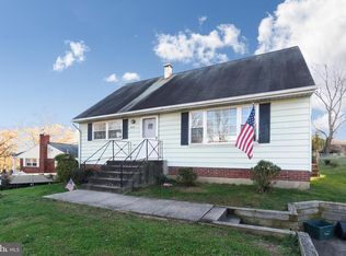 912 Montrose Ave, Laurel, MD 20707