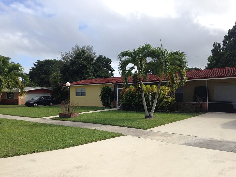 1st image of 9360 SW 176th St