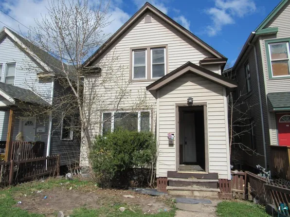 2629 W 2nd St, Duluth, MN 55806