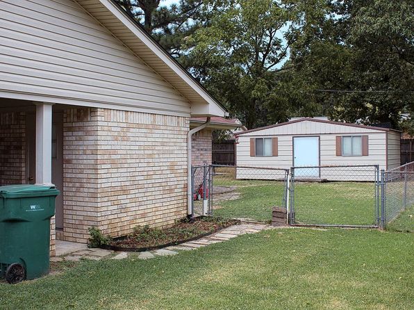 702 Nancy St, White Hall, AR 71602
