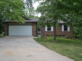 2301 S Atlas Ct, Columbia, MO 65203