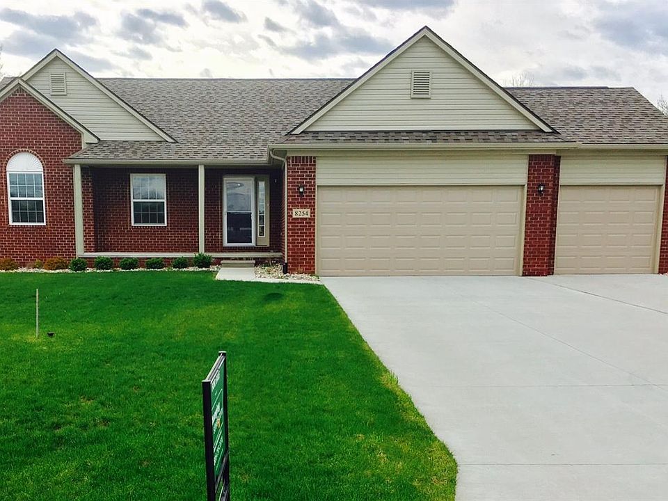 1st image of 8254 Peninsula Cir